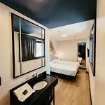 Wa Hotel 3*